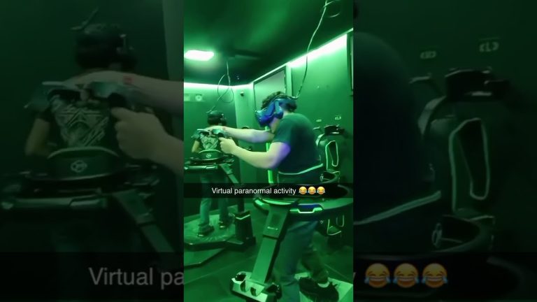 VR gaming looks like a great time 😂| #shorts